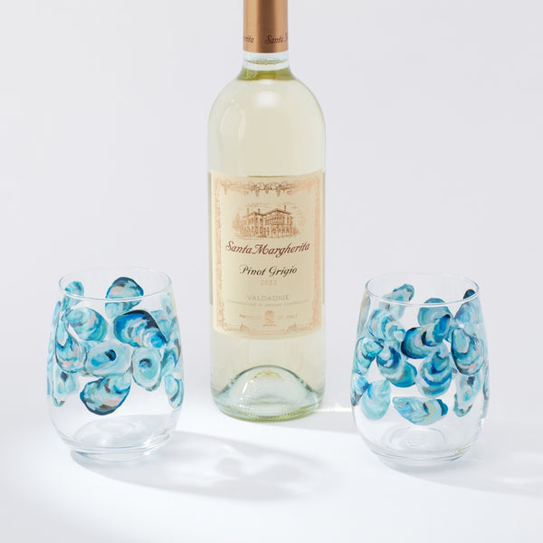 Flowing Shells Oyster Wine Glass